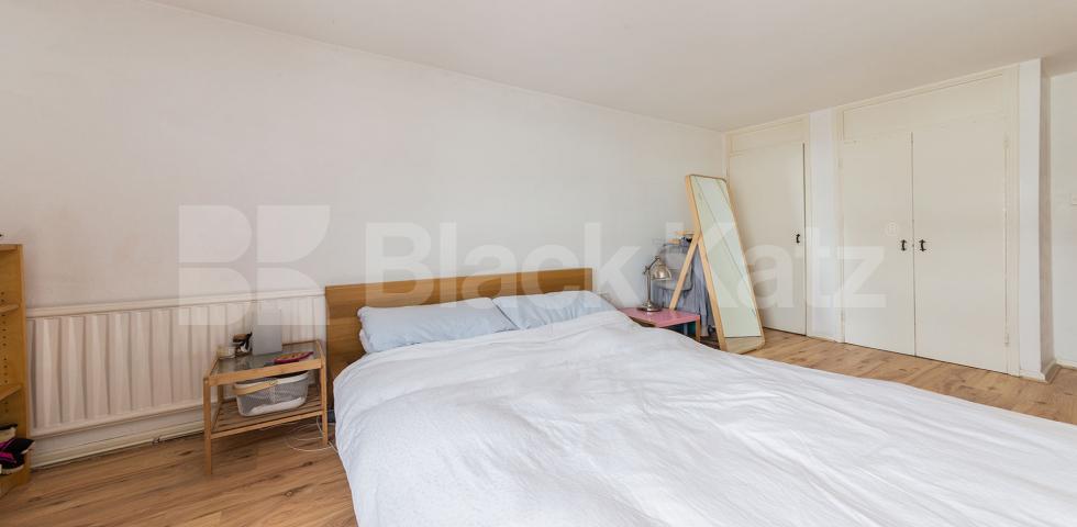 			NEW INSTRUCTION, 1 Bedroom, 1 bath, 1 reception Flat			 Elia Street, ANGEL N1